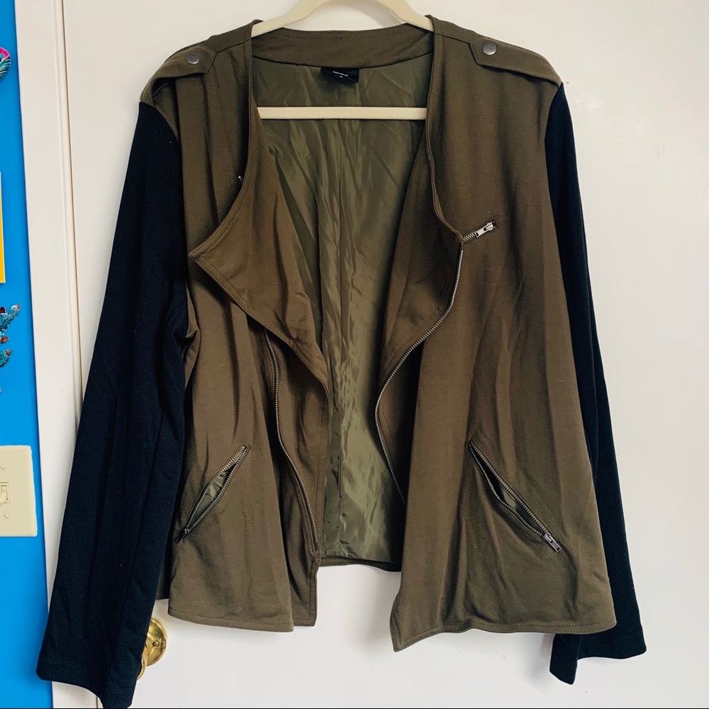 Stylish Olive Green and Black Blazer